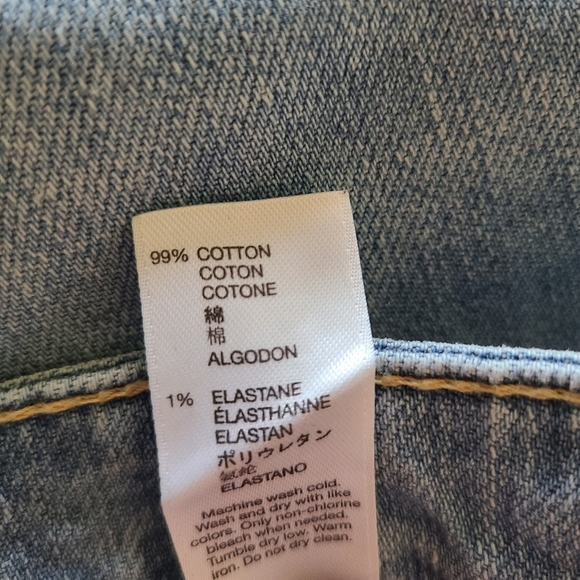 GAP Boyfriend Fit Light Jeans Size 4/27R - Picture 8 of 8